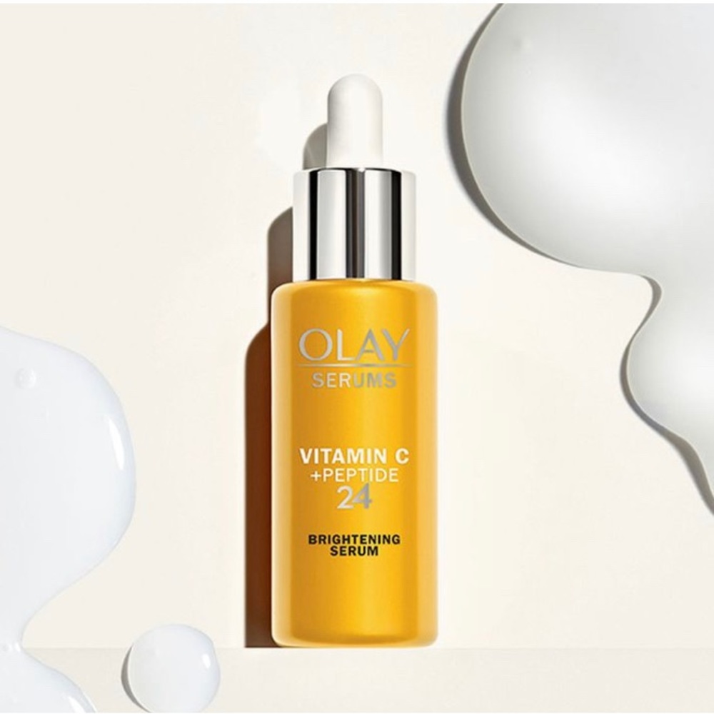 NEW BUNDLE! Olay Vitamin C+ Peptide 24 Eye Cream & Brightening Se… - Picture 7 of 11